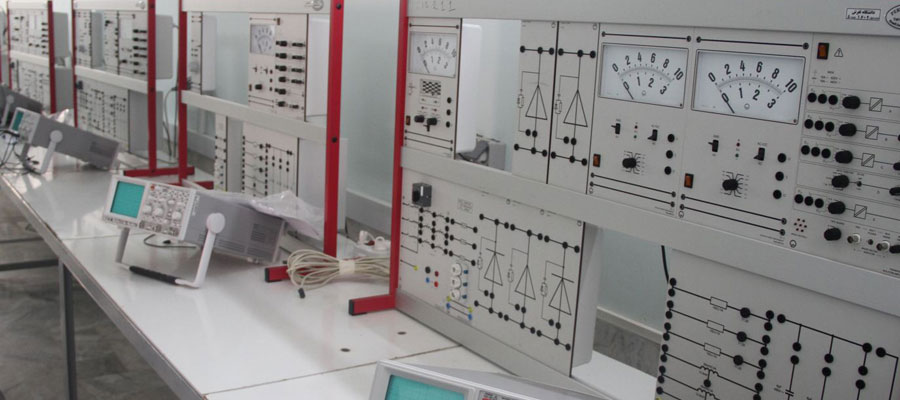 خرید و دانلود فایل گزارش جامع آزمایشگاه مبانی برق شامل گزارش آزمایش انواع موتور و مدار